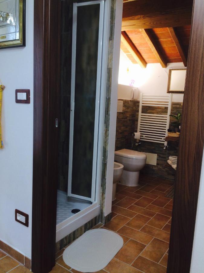 Mansarda Degli Ulivi Apartamento Rigomagno Quarto foto